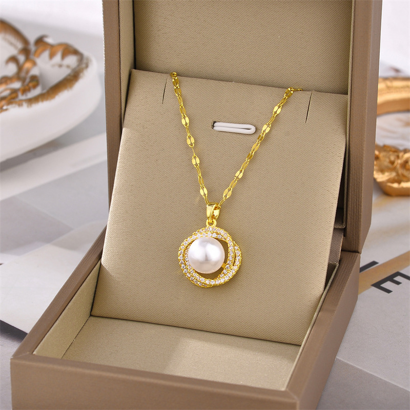 Collar de acero de titanio para mujeres simple y versátil estilo ligero de lujo nicho diseño de alta calidad no decoloración joyería de cadena de clavícula al por mayor