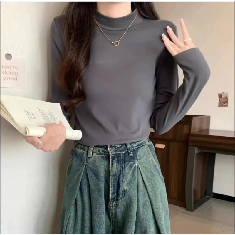 짙은 회색
