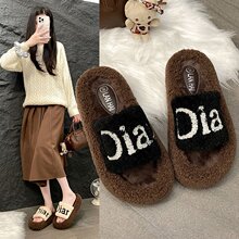 ëë��ЬŮ�⴩2025�ﶬ�¿��ëëЬС���L�ɸ�����������Ь��