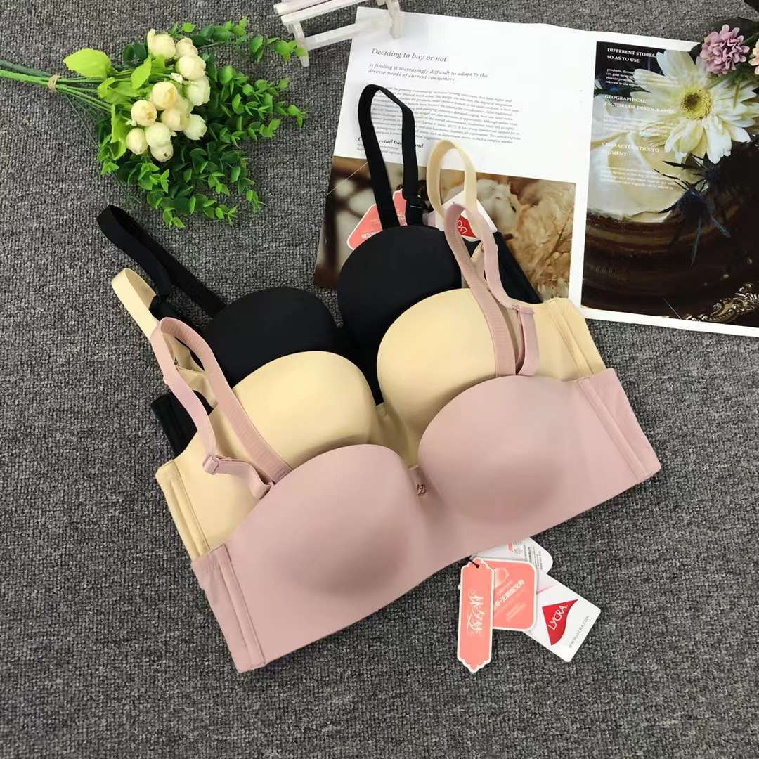 Inventario de productos de cola del sudeste asiático nuevo en línea celebridad en vivo joven lisa reunida ropa interior sin huellas reunida sujetador sujetador