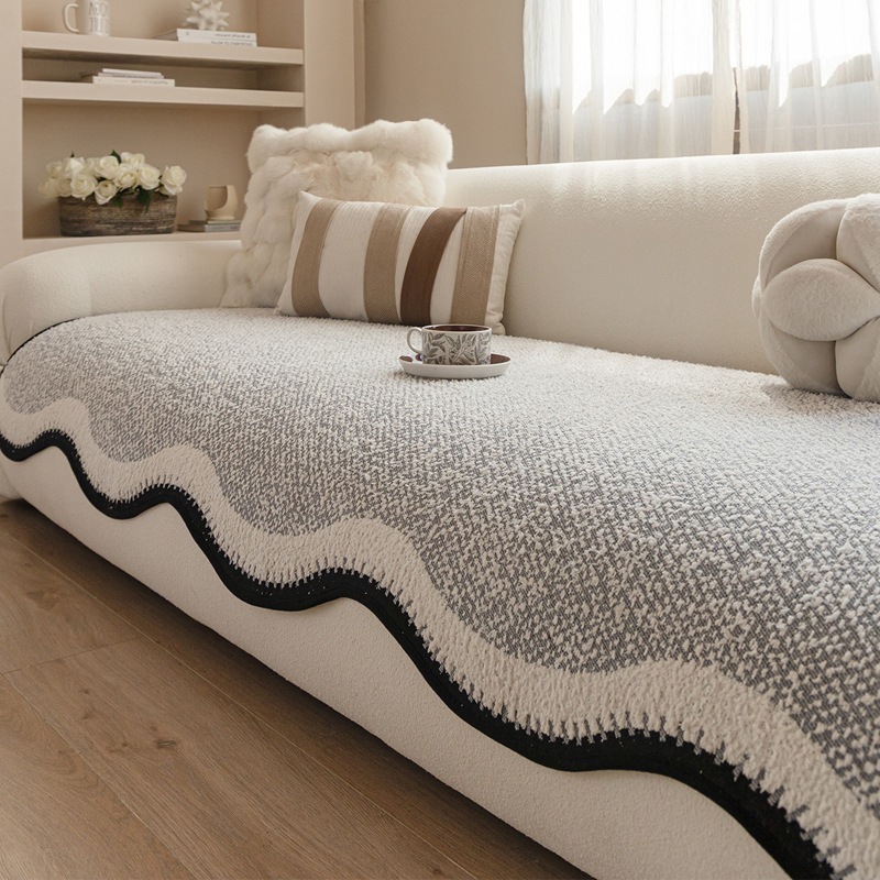 Skridsikkert luksus sofabetræk i fløjl til stuen_voghion.com