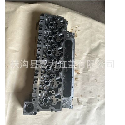 Factory Direct Supply Diesel Engine Cylinder Head Isde6.7 Cummins Isb6.7 Cylinder Head 6D107 (Cylinder and parts)