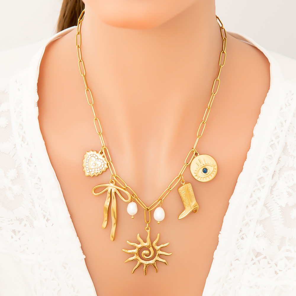 32g Weight 0.03µm-0.05µm Gold Plating Thickness PVD Coated Gold Plating Process PVD Coated Real Gold Plated 18K Gold Sun Heart Shape Bow Knot 304 Stainless Steel Elegant Streetwear Waterproof Non Tarnish 304 Stainless Steel Multi Charms Necklace