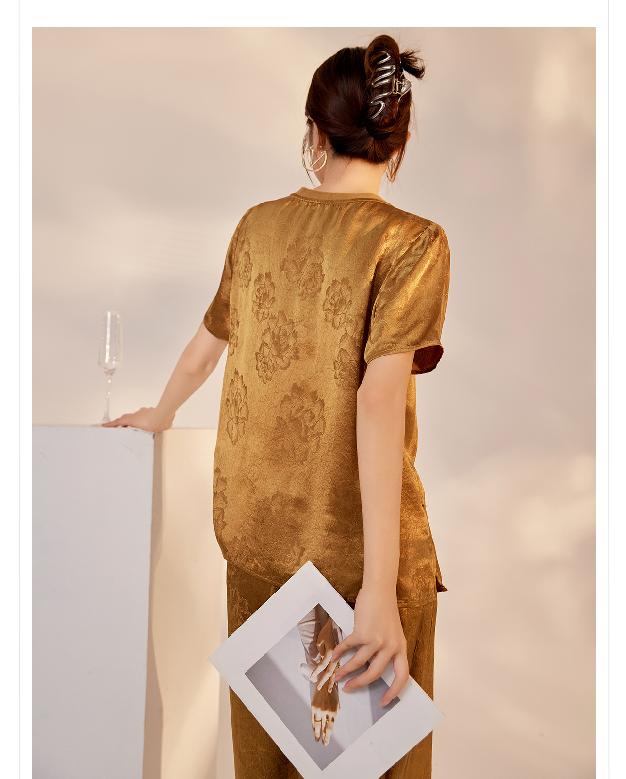 Áo kiểu Trung Quốc mới tay ngắn thêu hoa văn jacquard vải acetate thon gọn — Màu đen, Màu vàng, Màu hồng, Màu mơ chi tiết 27