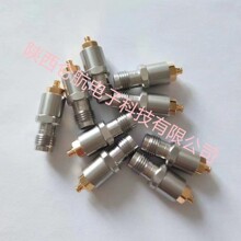 ����2.4mm�DSMA���l�D�������l����ͬ�S�D�Q���^�S�ҬF؛Դ�^���l