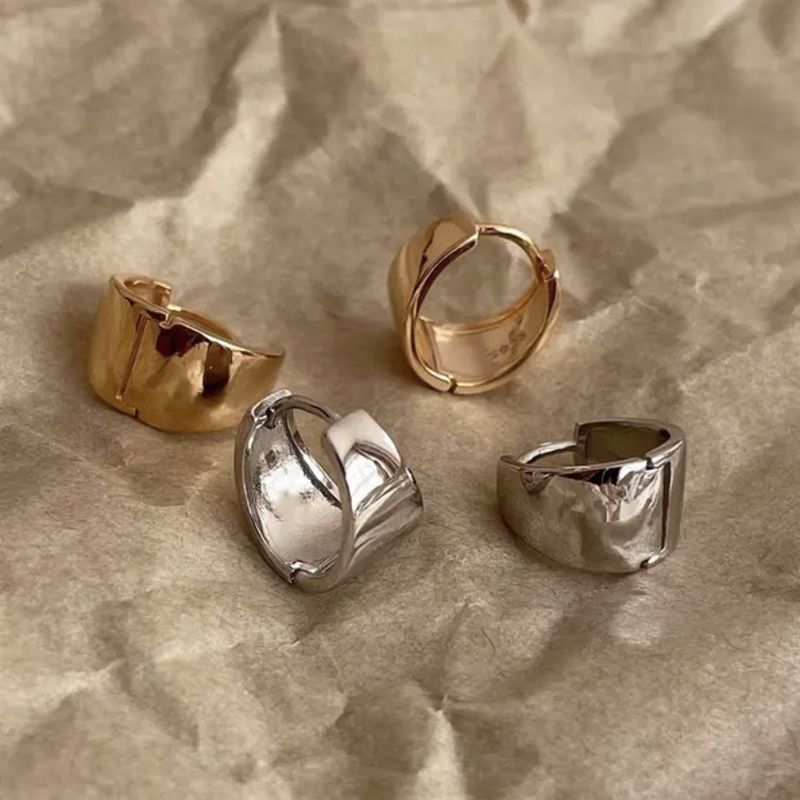 Earrings, Korean style