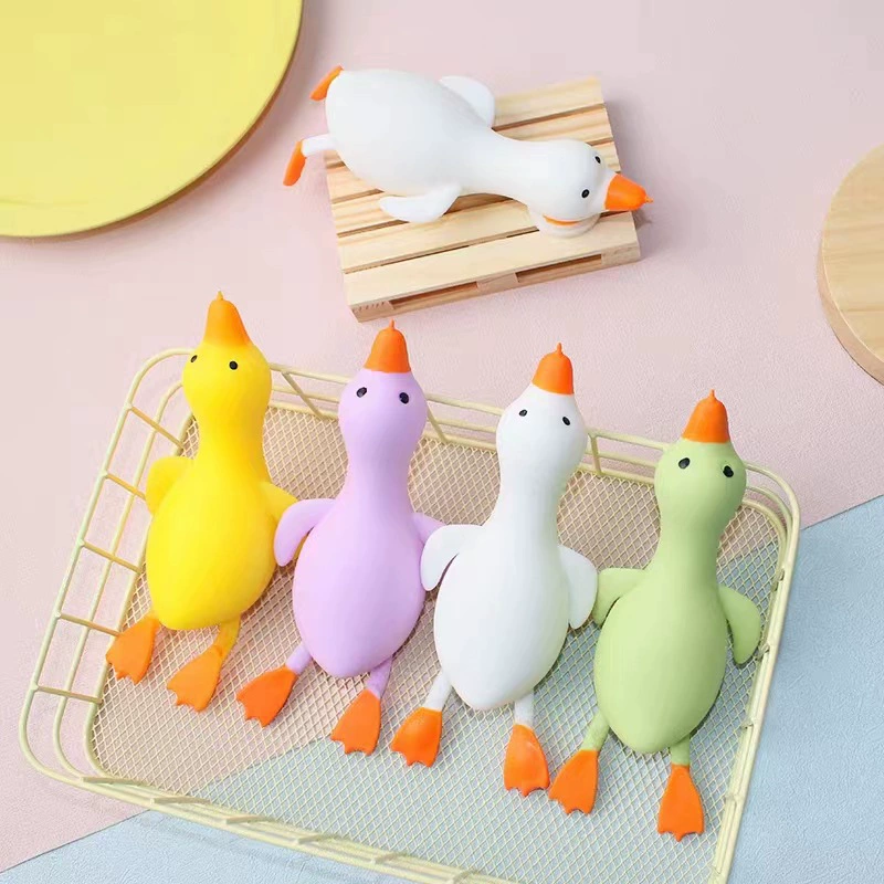 Антистресс-игрушка Squeeze B.Duck — милый мягкий утёнок, разноцветный, для учащихся