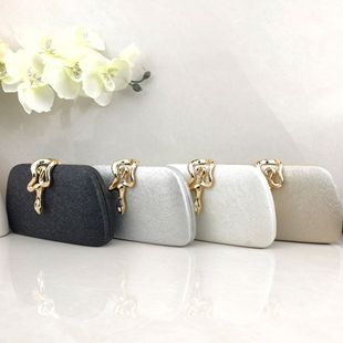 �羳�¿�Ůʿ�r��������i�������朗lб����Ɍ�������S��ֱ��