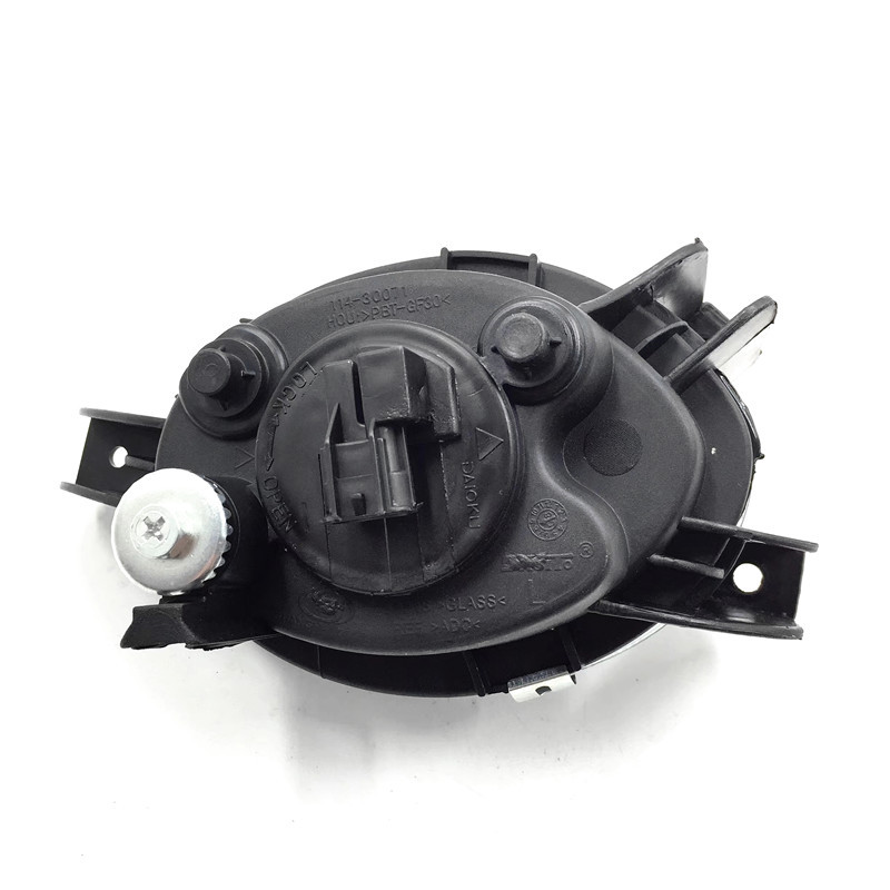 Applicable to Buick Excelle fog lamp assembly front anti-fog lamp assembly bumper lamp 03-16 New Excelle fog lamp