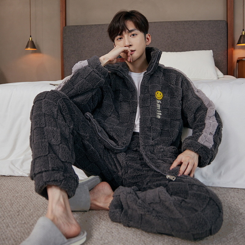 Pijama de lana de coral para hombres Otoño e Invierno forrado de lana engrosada traje de dos piezas de franela con cremallera para hombres ropa para el hogar invierno