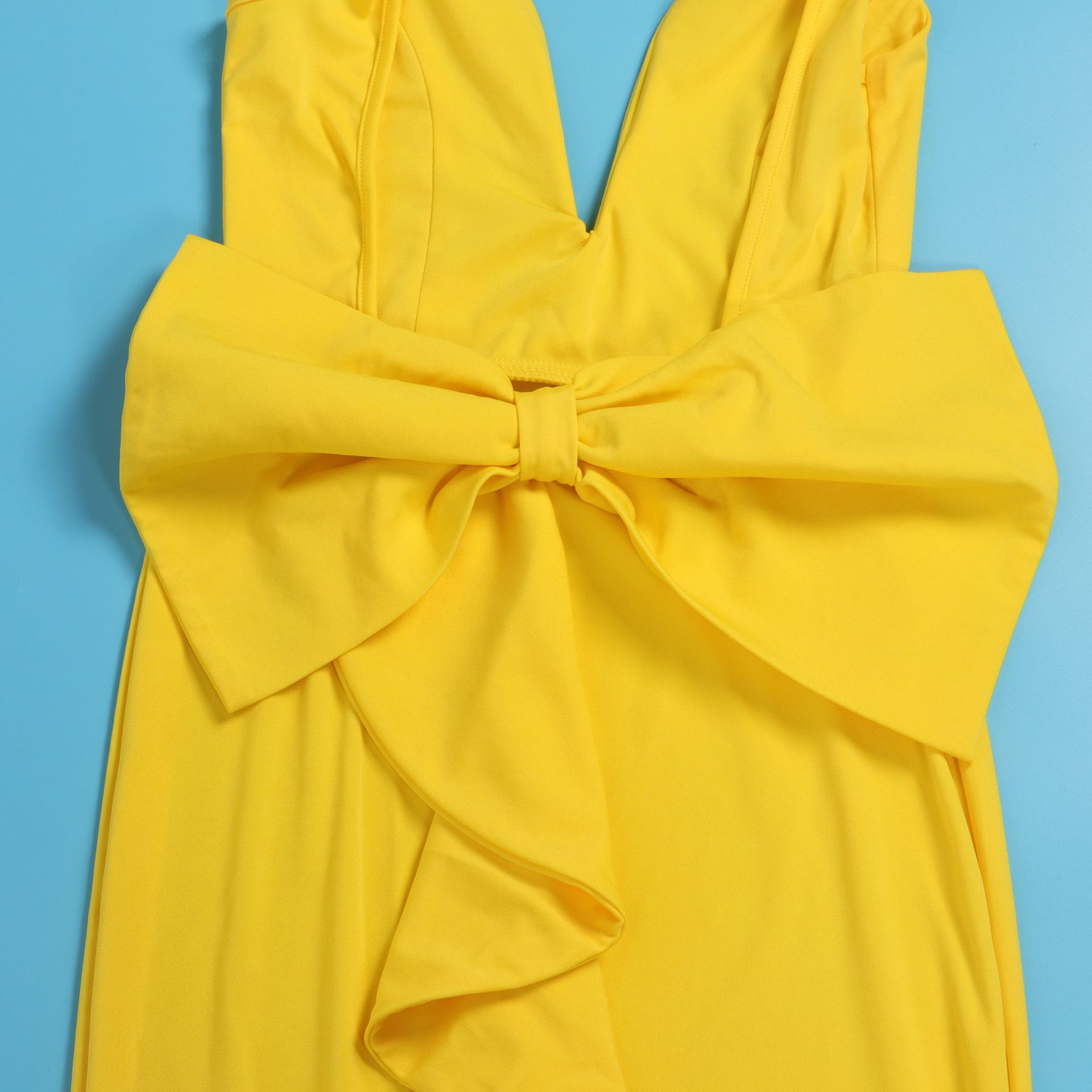 Elegant Women's Backless Deep V Neck Dress With Slit And Bow Detail_voghion.com