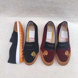 2025 Spring and Autumn Embroidered Mid-Heel Women's Shoes for Middle-Aged and Elderly Mothers, Square Dance Cloth Shoes, Old Beijing Wholesale Supply