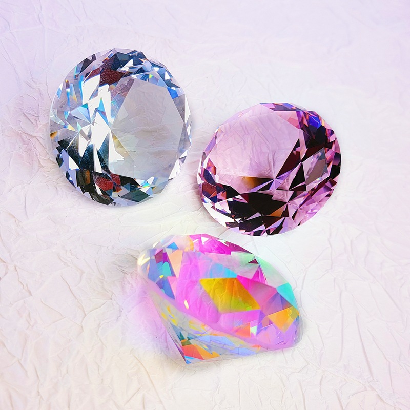 3cm crystal diamonds (pink and white colorful)