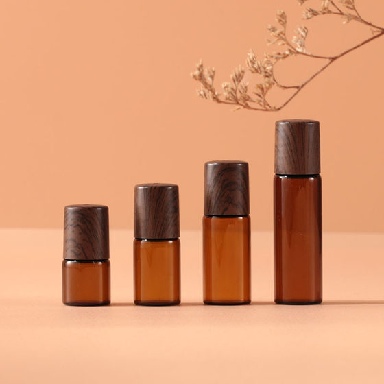 Wholesale wood grain lid 3ml brown rolling bead bottle 5ml bead oil bottle 10ml split bottle 2ml glass perfume bottle