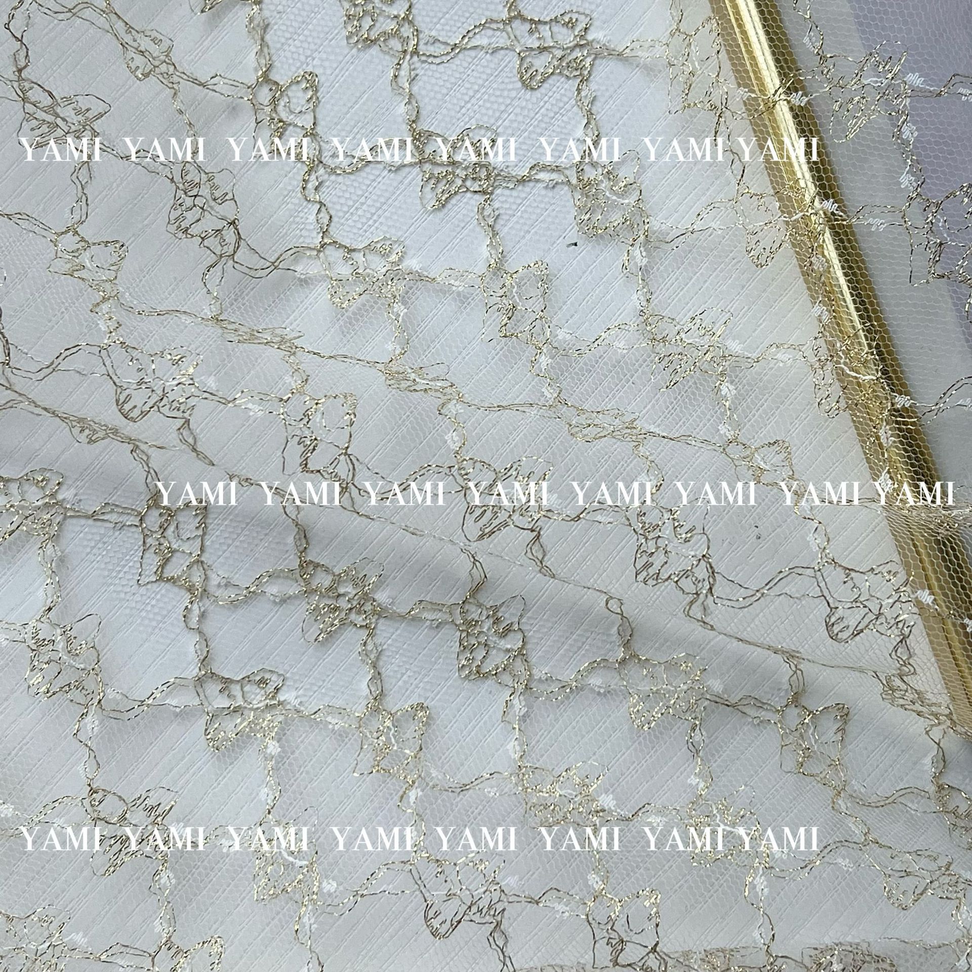 Suministro directo de fábrica oro seda diamante pequeña flor jacquard Malla tela ropa para niños Hanfu Lolita tela