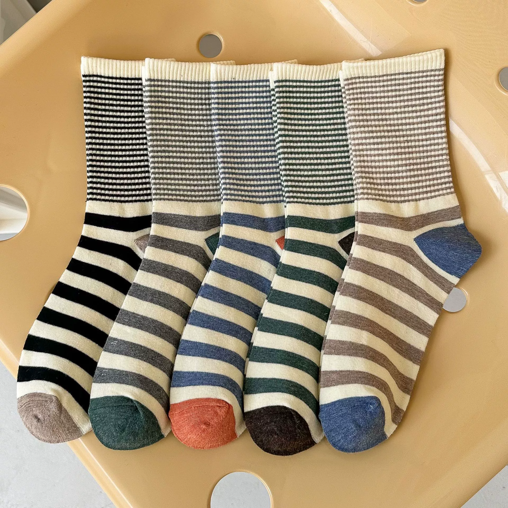 Женские носки без принта в японском стиле, хорошие товары, Осень-зима, новые утолщенные Носки до середины икры, чулки в полоску, универсальные Хлопковые женские носки