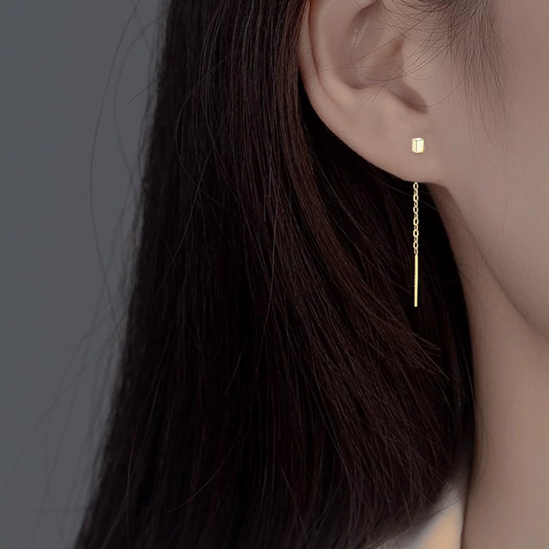 Серебряная игла, серьги, короткая цепочка с кисточками, серебро 925 образец, оптом, стиль легкой роскоши