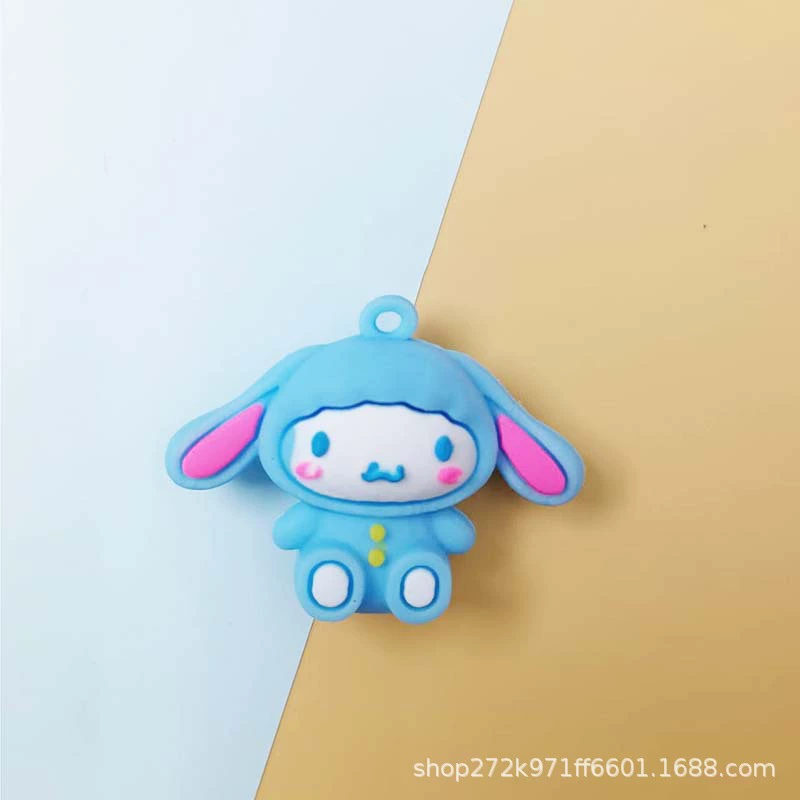 Ключница (Sanrio) кулон из силикона Kuromi, милый рождественский талисман, 3 × 1 × 4 см, assorted