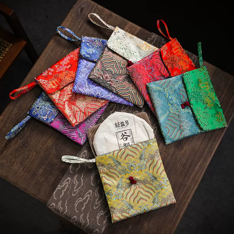 普洱礼品袋茶饼袋翻盖便携手工唐装扣式防潮包装袋礼品袋加厚防摔