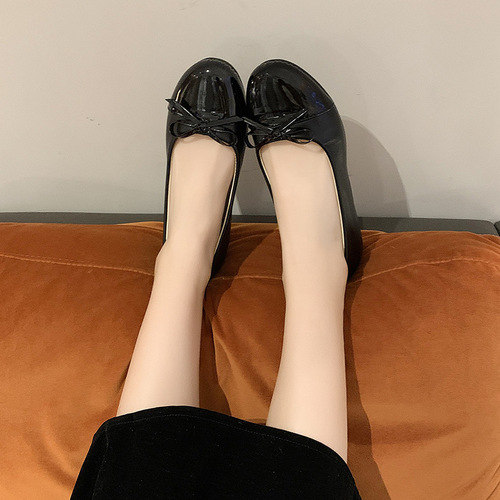 Spring New Korean Style Fashion Round Head Flat Sole Fashion Casual Plus Size Women's Low Mouth Casual Bowknot Women's Single Shoes