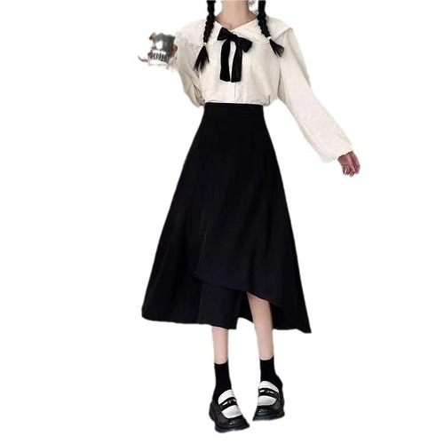 Pregnant women's half-body skirt autumn set with a sense of elegance, casual, irregular, loose half-skirt for autumn, medium-length belly-supporting skirt, autumn and winter fashion