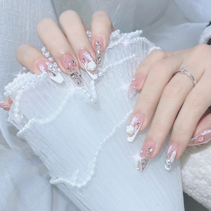 Wearing Armor Advanced Sense Pure Desire Light Luxury White Camellia Bride Nail Art Spice Girl Handmade Nail Art Finished Nail Patch