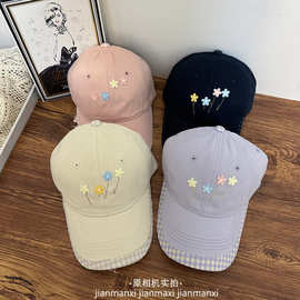 春季新款韩版卡通风小花棒球帽百搭格子撞边鸭舌帽休闲防晒遮阳帽