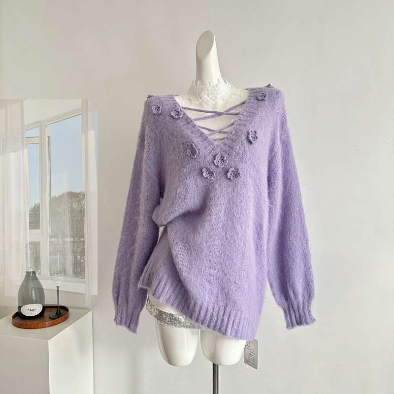 Purple demi-season three dimensional sweater, oversize, flowered