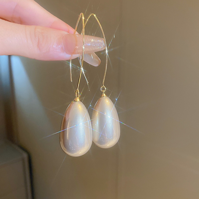 Pendientes de gancho con perlas de imitación en forma de gota de agua, estilo retro simple, moda francesa, versátiles, elegantes, de alta gama para mujer.