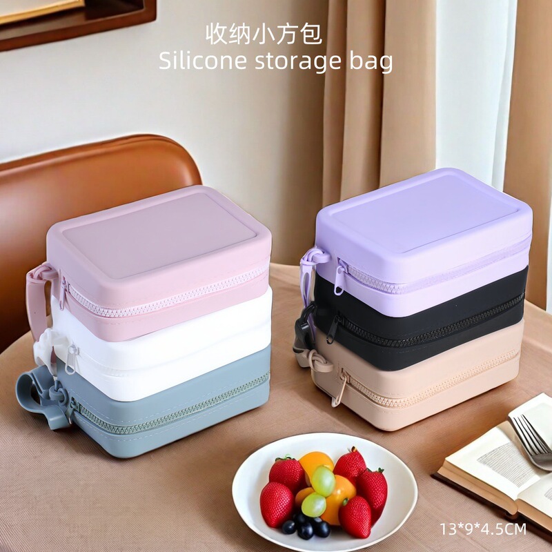 Manufacturer's Silicone Storage Bag, Large Capacity, Portable, Carry-On Cosmetic Storage Bag, Earphone Silicone Coin Purse, Customized Manufacturer's Silicone Storage Bag, Large Capacity, Portable, Carry-On Cosmetic Storage Bag, Earphone Silicone Coin Purse, Customized