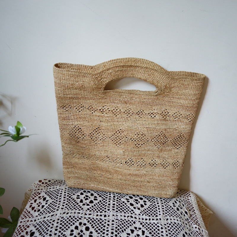 Handmade Rattan Shoulder Bag With Leather Trim For Daily Use_voghion.com