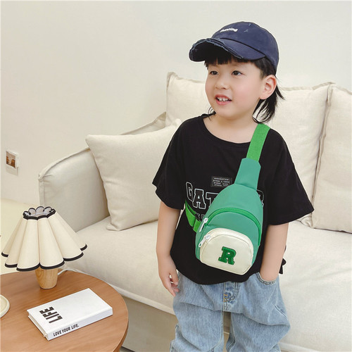 Children's bags are trendy and cool, boys' letter contrast chest bag, fashionable baby boy's outing coin nylon cross-body bag