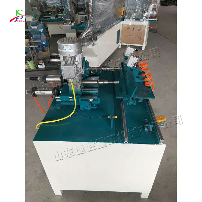 Máquina de redondeo automática completa para madera troncal con equipo de tapado de tablero pequeño de madera con barra de barrido perforando dientes