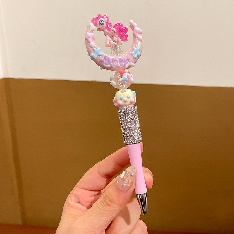 Bolígrafo negro muñeca dibujos animados DIY bolígrafo creativo diamante Snowflake princesa Elsa papelería infantil de color