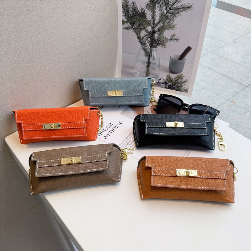 Universal Fashionable Anti-Pressure and Anti-Fall Glasses Case, High-End Portable Sunglasses Protection Box, Myopia Glasses Storage Bag Universal Fashionable Anti-Pressure and Anti-Fall Glasses Case, High-End Portable Sunglasses Protection Box, Myopia Glasses Storage Bag