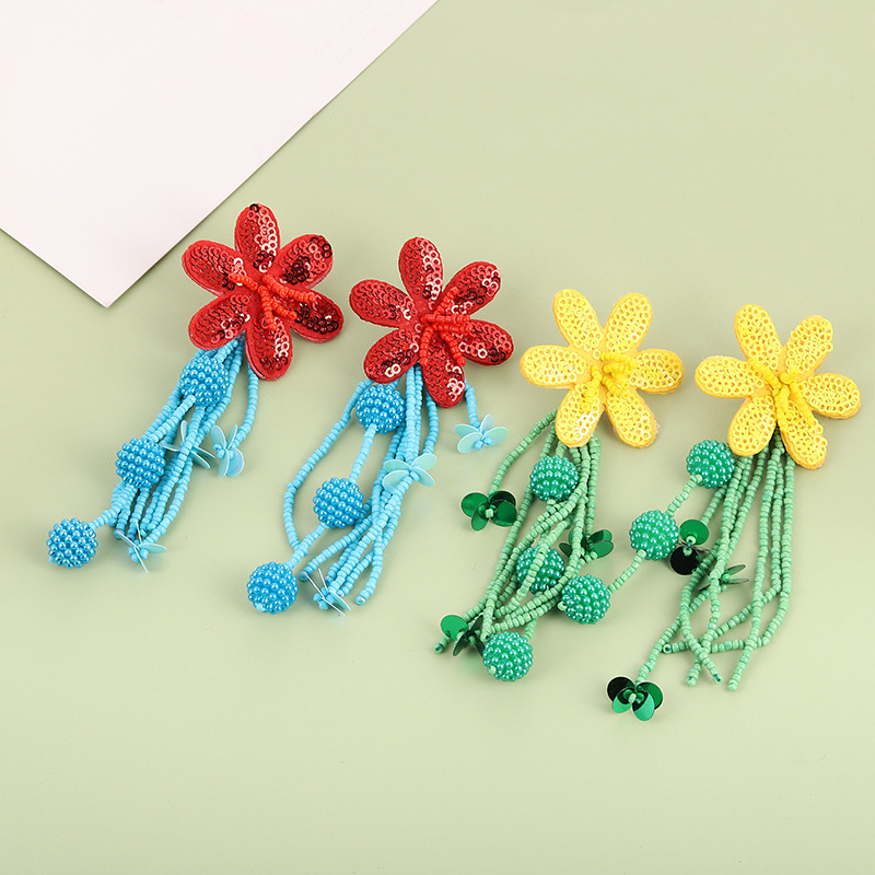 Handmade Rice Beads Tassel Bohemian Rice Beads Flower Earrings display picture 3