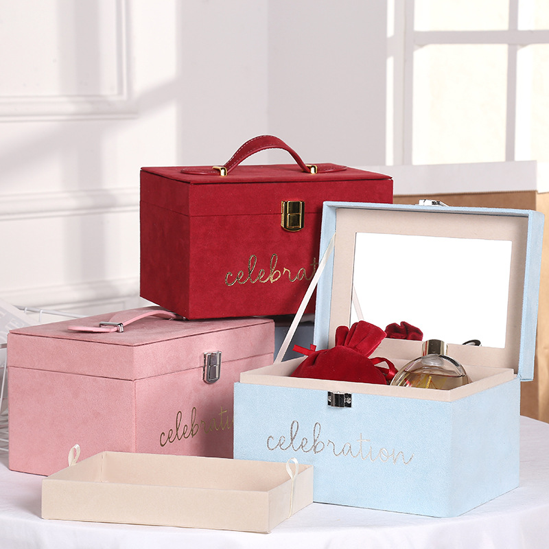 创意婚礼伴手礼盒结婚喜糖盒伴娘回礼礼盒闺蜜生日化妆箱绒布盒