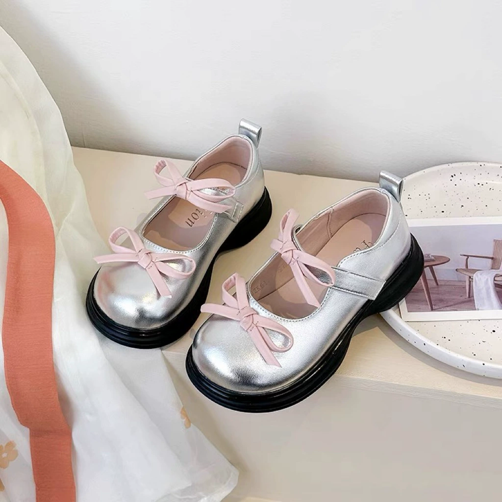Маленькие кожаные туфли для девочек черные туфли принцессы Мэри Джейн детские туфли светло-рот туфли для девочек весной и осенью Lolita