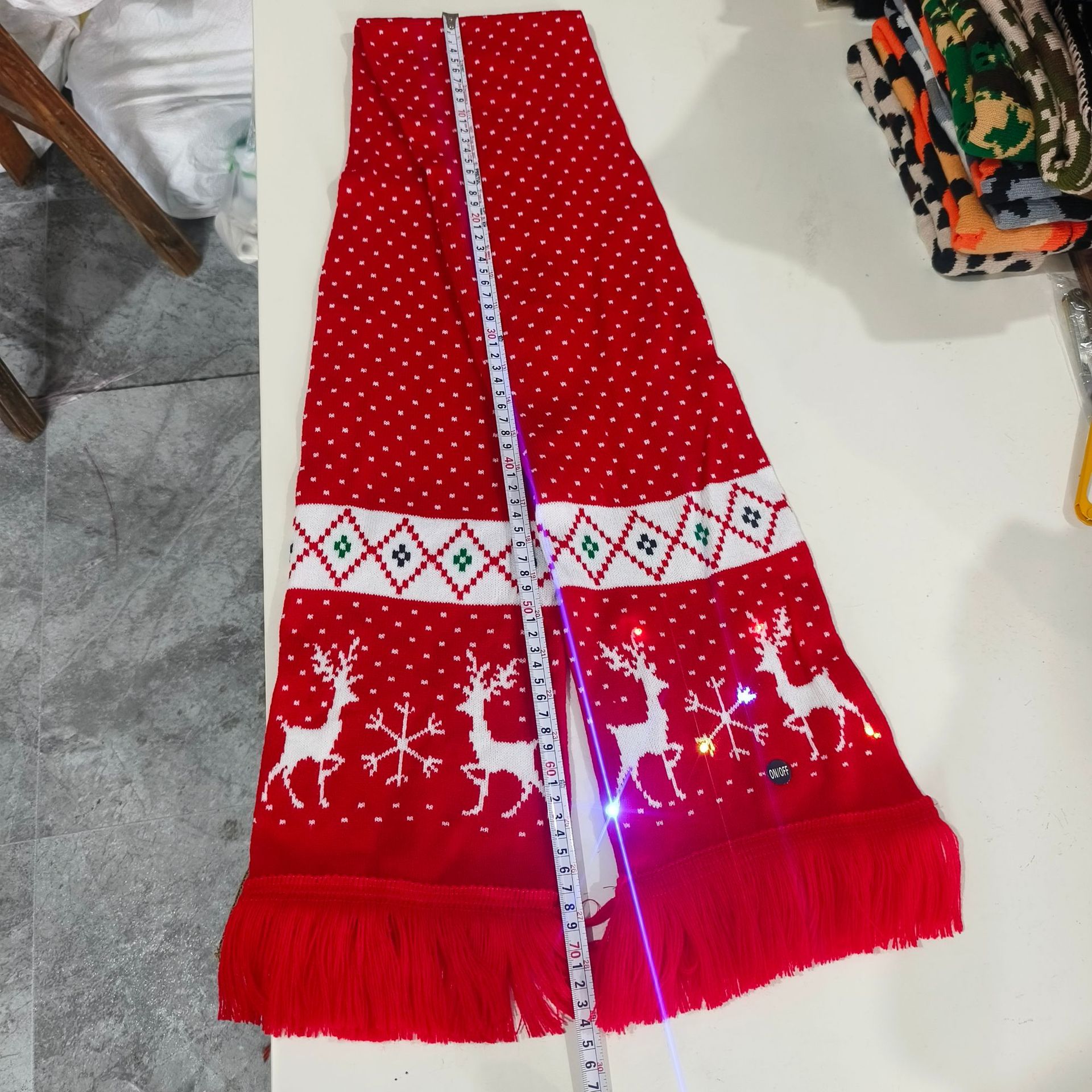 Spot árbol de Navidad sombrero bufanda con luz LED deslumbrante traje de dos piezas letras de punto animal jacquard fan bufanda