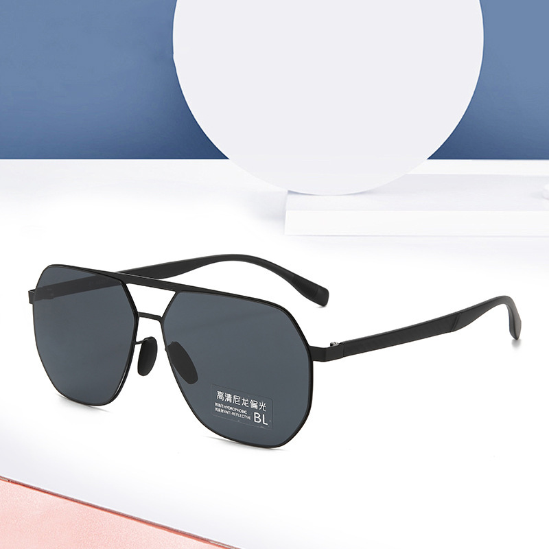2025 new fashion nylon polarized toad sunglasses men TR feet temperature change outdoor sunscreen sunglasses wholesale
