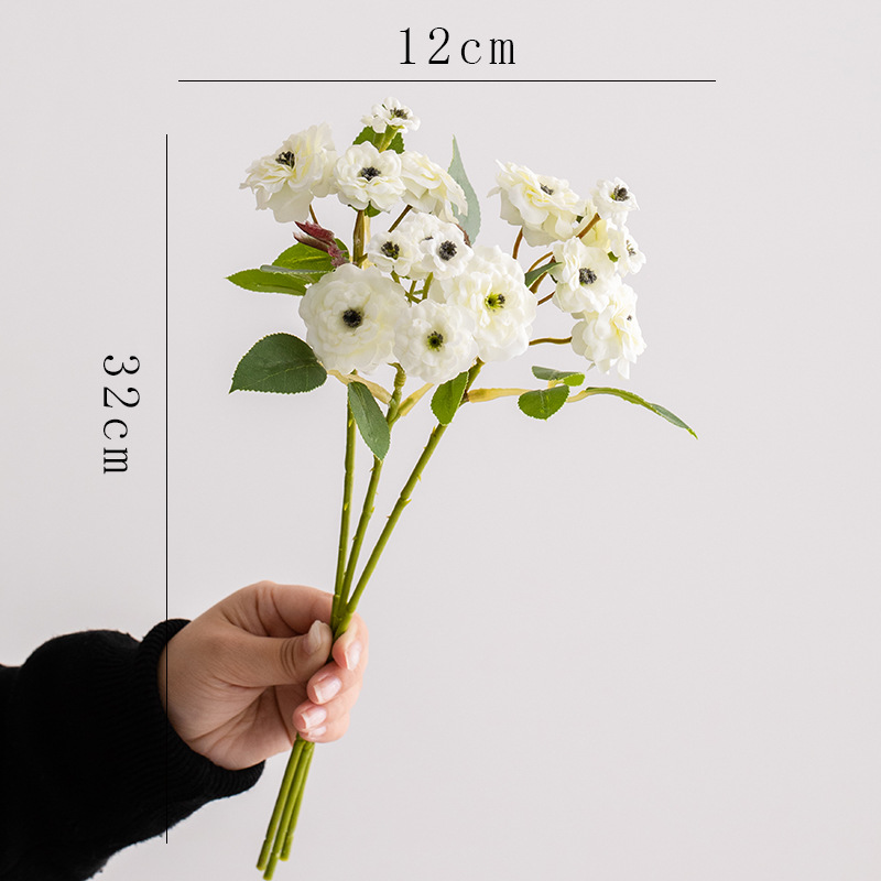 3 짧은 장미 꽃 (흰색)