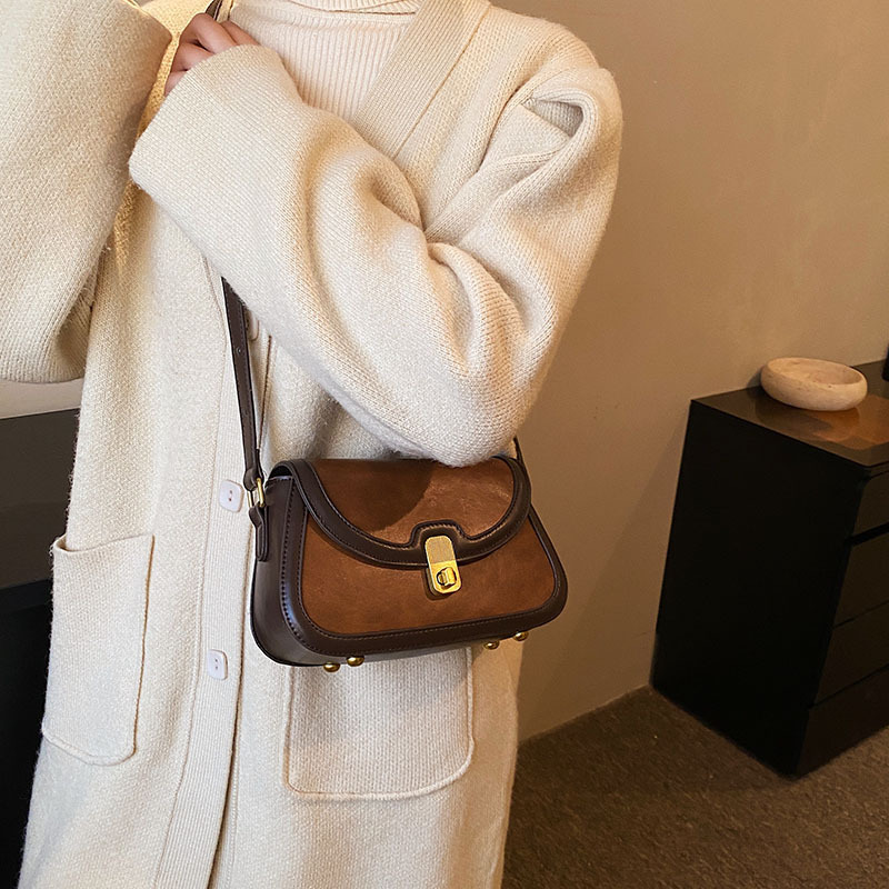 Niche design contrast color bag for women 2024 new high-end fashion shoulder bag simple and versatile crossbody small square bag_voghion.com