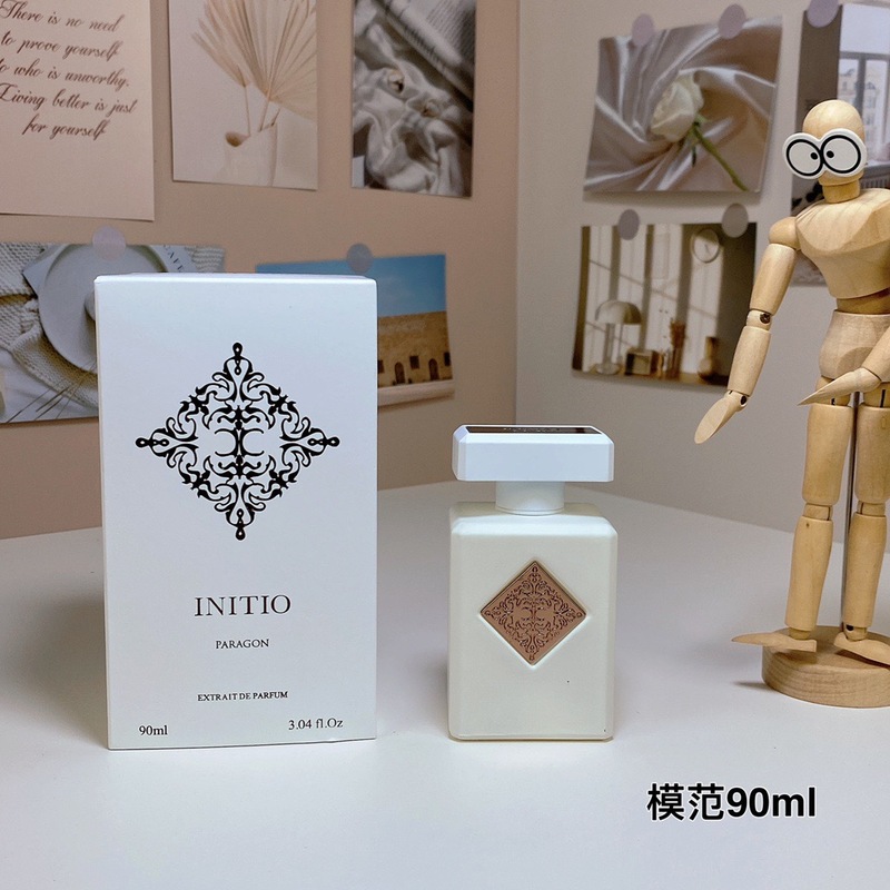 【高品質供給】イニシオ イニシオシリーズ グレート沈香 ハピネスエボニー サイケデリックラブ モデルミステリー|undefined