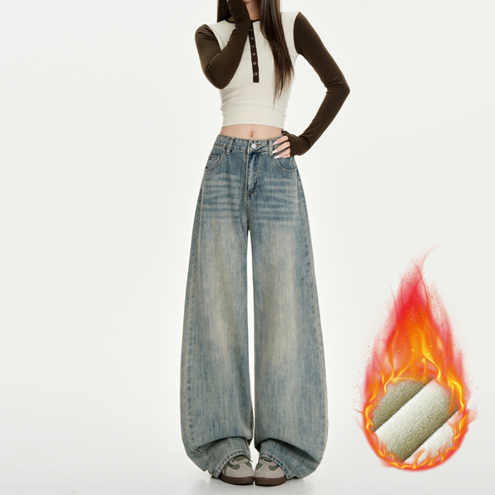 Velvet mud yellow and blue trousers