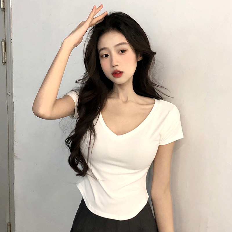 半袖Tシャツ レディース 夏 2025新作 シンプルでセクシーなインス風U字裾 ゆったりVネック ショート丈 個性的トップス|undefined