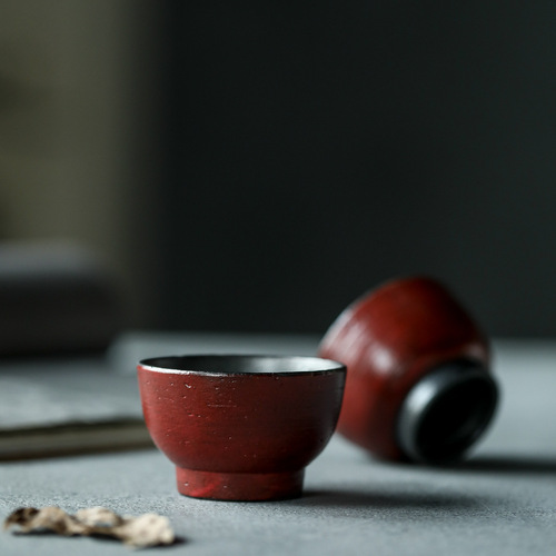 Fully handmade clay thin body color glaze plain body single cup Forbidden City red hand-painted two-color glaze Kung Fu tea set red tea cup