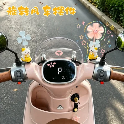Car ornaments, New cute cat cartoon