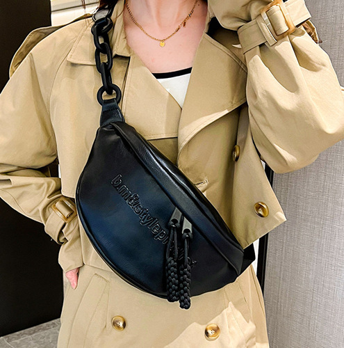 Bags for women  new spring crossbody niche design high-end texture fashion versatile chain chest bag waist bag