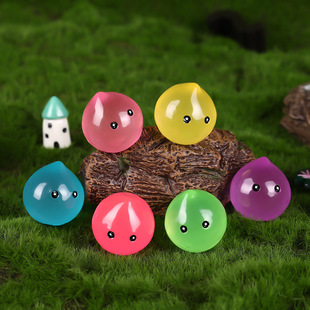 Handmade DIY luminous resin crafts accessories micro landscape garden miniature three-dimensional cute small furnishings