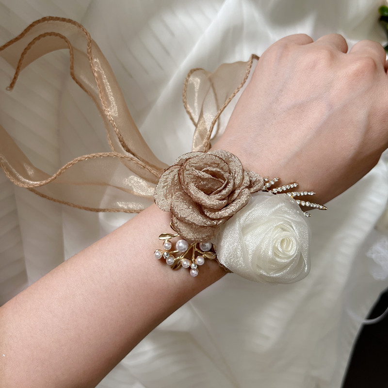 Bridesmaid wrist flower hand gift bridesmaid bracelet sisters group corsage hand Flower Korean simple wedding wedding bracelet Bridesmaid wrist flower hand gift bridesmaid bracelet sisters group corsage hand Flower Korean simple wedding wedding bracelet
